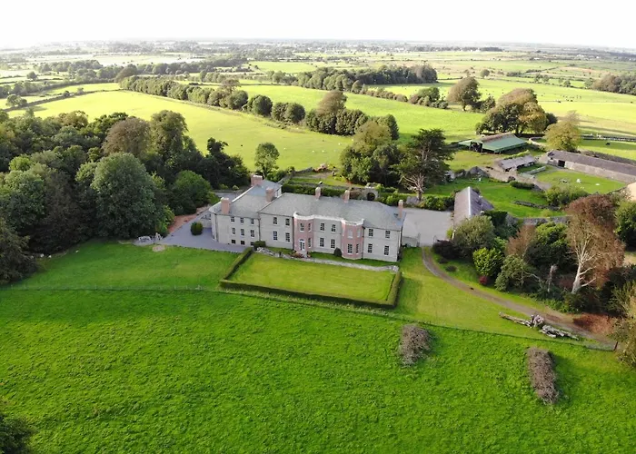 Castlehacket House Bed & Breakfast 3*